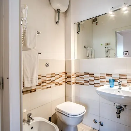 Circus Maximus Couette-café 4*