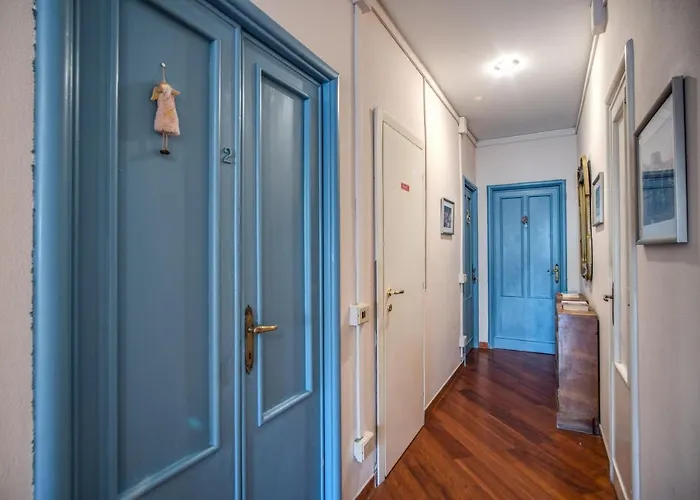 Bed & Breakfast Circus Maximus 4*